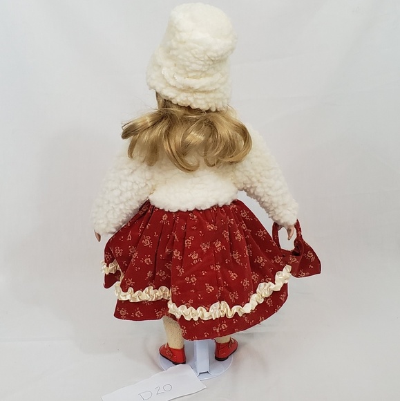 Yoko Designs 18" Porcelain Girl In Winter Dress - Picture 3 of 8